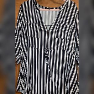TORRID SIZE 2 blouse